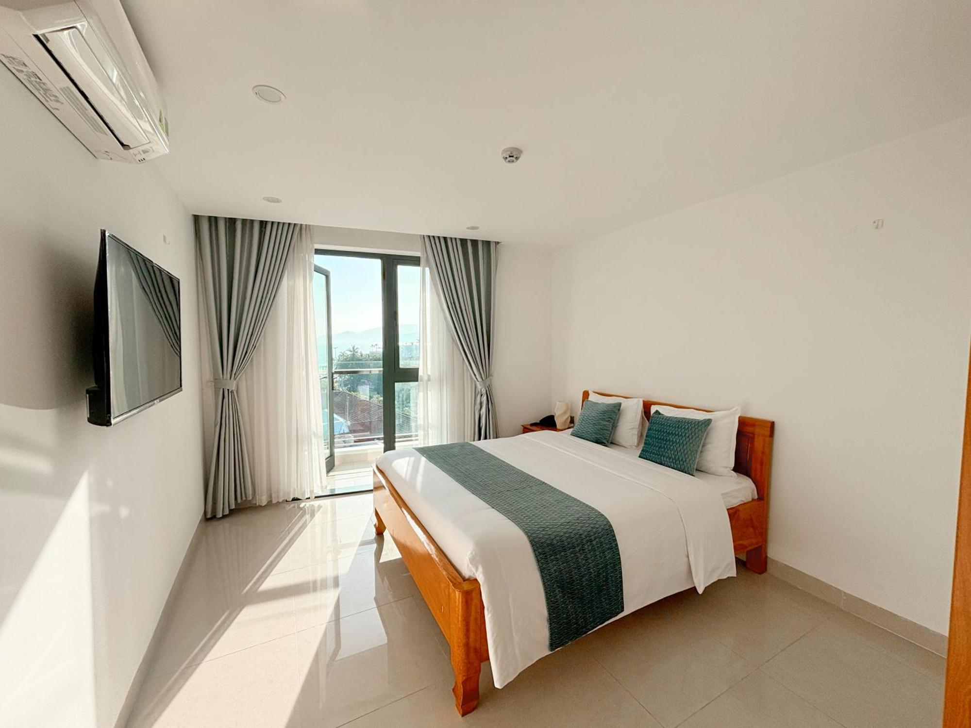 Ha Trang Voronezh Hotel And Apartment Нячанг Экстерьер фото